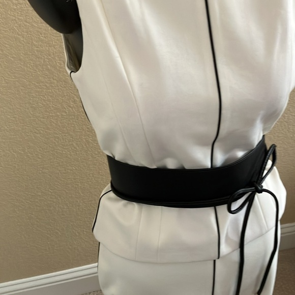 WHBM NWT 2-piece skirt set - Picture 5 of 7